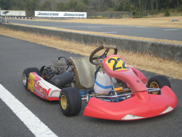 kt100j01.jpg